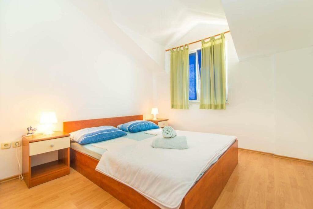 Apartmani Jerkin Vodice Esterno foto
